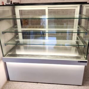 Cold Display Counter with White Powder-Coated Base | Size 48" x 24" x 50" | 3-Shelf Design